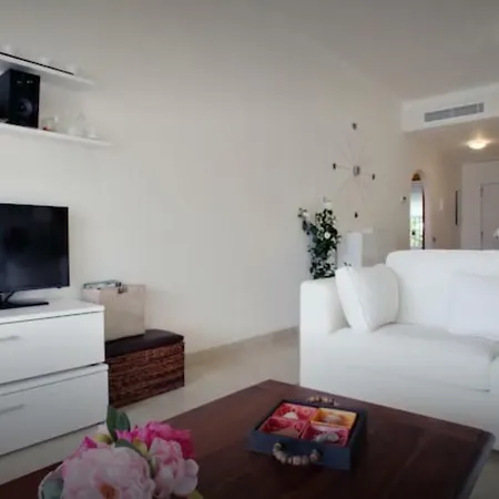 Familiar Con Jardin Y Terraza Privada