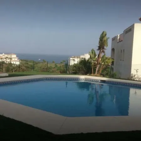 Familiar Con Jardin Y Terraza Privada Apartment Alcaidesa