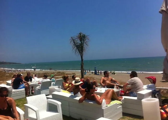 Lägenhet Familiar Con Jardin Y Terraza Privada