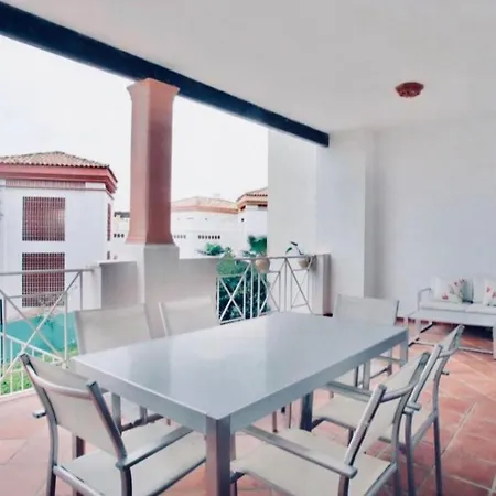 Familiar Con Jardin Y Terraza Privada * Alcaidesa
